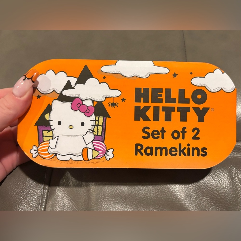 Halloween Hello Kitty Orange & White Ramekins Set